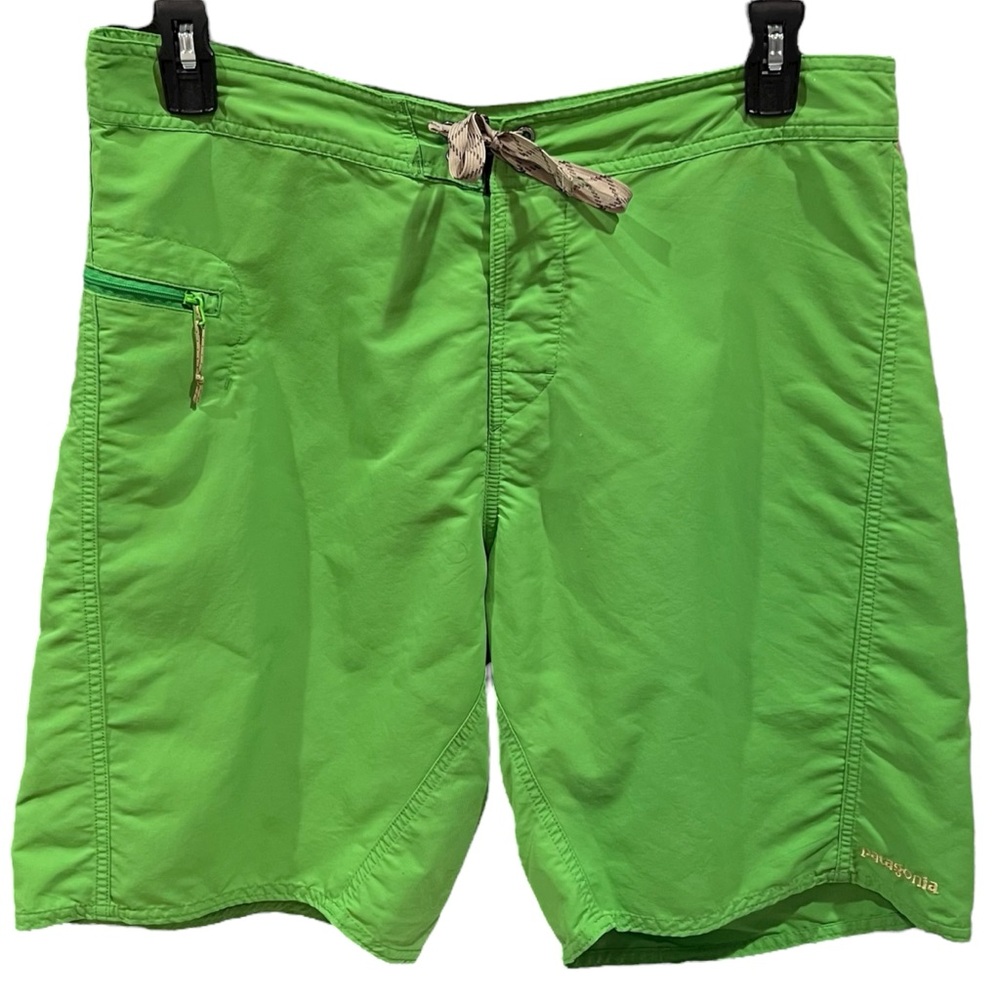 Patagonia Men's Green Board Shorts Size 36